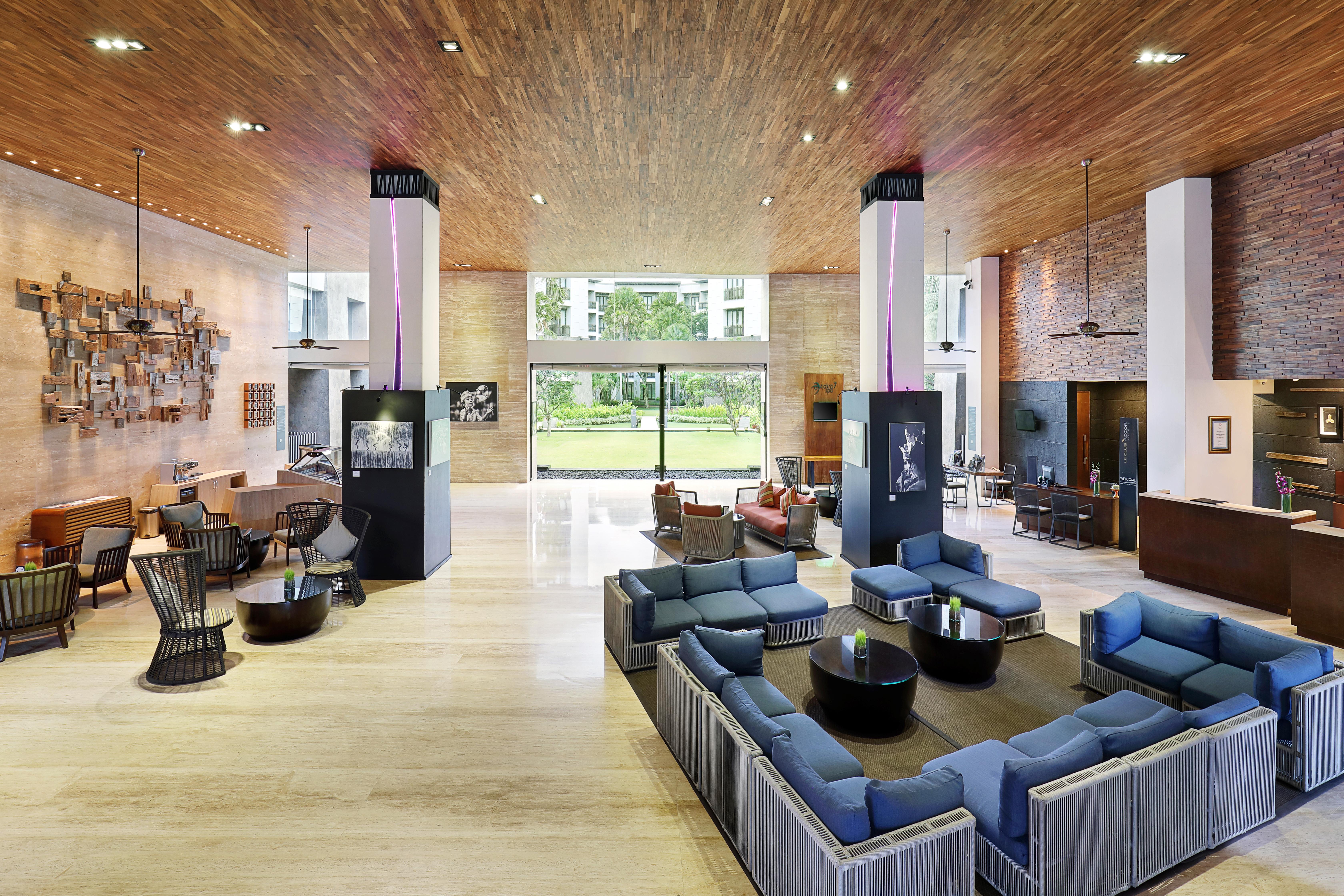 Pullman Bali Legian Beach Dış mekan fotoğraf The lobby of the hotel